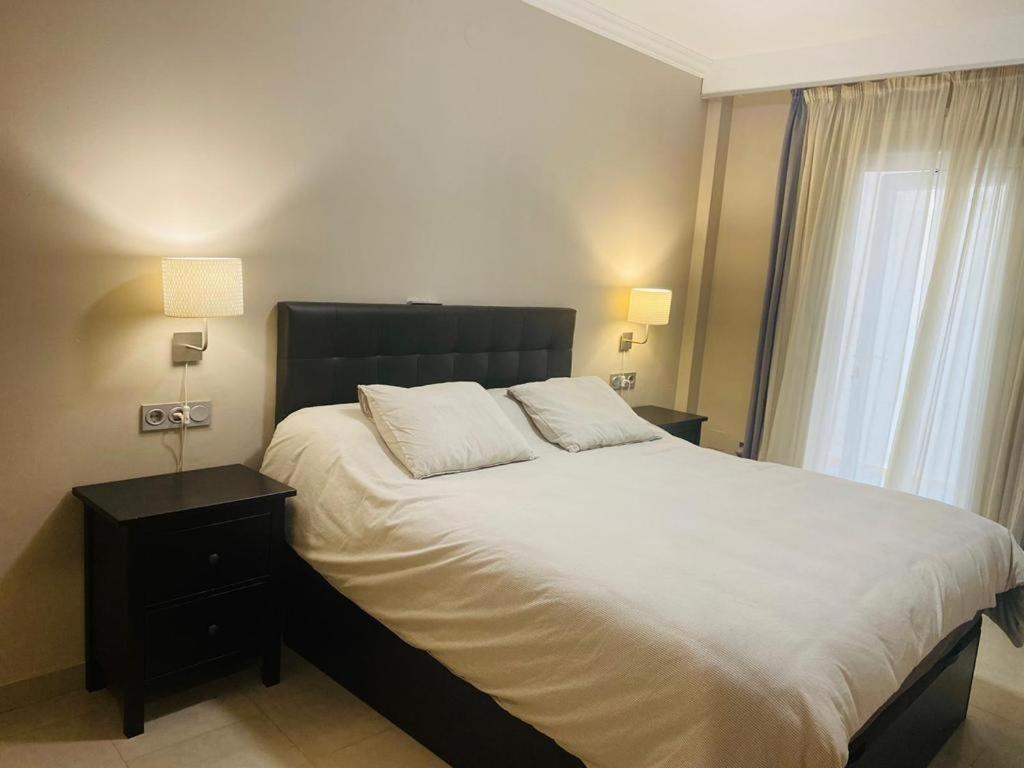 Plaza Mar Apartment Fuengirola Bagian luar foto